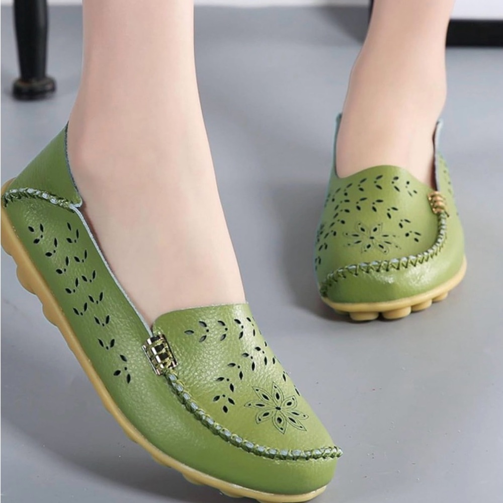 Venus Celia Green Loafers for Women